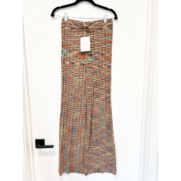 NIA the label ASHTON
SWEATER PANT - Picture 5 of 5